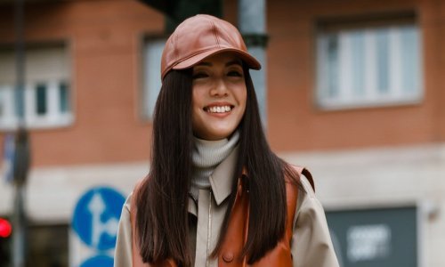 Postala je modni dodatak broj jedan: Ova kapa svakim danom ima sve veći broj obožavateljica