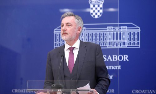 [VIDEO] Škoro: Nužno riješiti problem vlasništva stanova u kojima borave zaštićeni najmoprimci