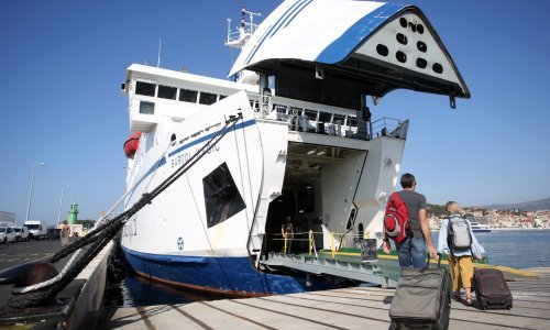 Pomorci žele prioritet u cijepljenju: 'Prema otocima imamo daleko više kontakata nego oni u ugostiteljstvu'