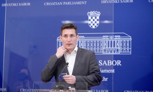 [VIDEO] Troskot: Pod krinkom borbe protiv covida skrivaju se korupcijske afere