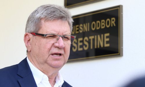 Mrsić Berošu: To malo dostojanstva što vam je ostalo usmjerite u jedino što je ispravno - vlastitu ostavku; prozvao ga i za 'pandemijsko profiterstvo'