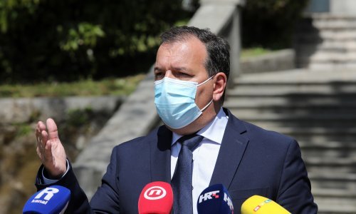 Beroš: Pacijenti sami dolaze na hitni prijam jer im njihovi liječnici nisu dostupni