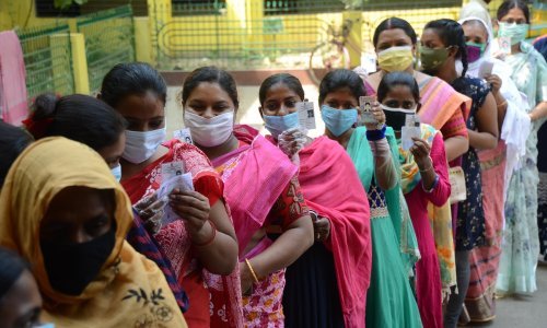 Od početka pandemije od covida-19 u svijetu umrlo tri milijuna ljudi