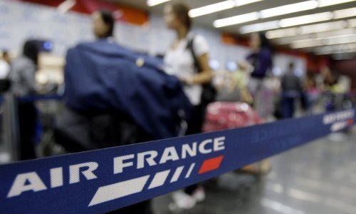 Otkazana polovina letova u Francuskoj