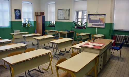 Bez obzira na to što su više nego ikada bili kod kuće, a manje nego ikada u školi, učnici su uspjeli nakupiti 23 milijuna sati izostanaka
