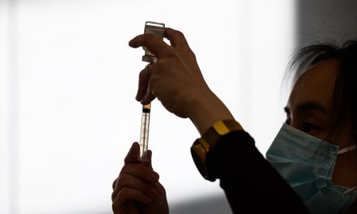 Ovaj bi tjedan trebalo stići i Pfizerovo cjepivo, evo tko će ga moći dobiti i kako na popis za njega