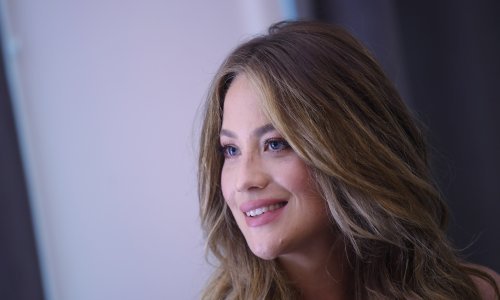 Imala je poseban razlog: Lijepa Izabel Kovačić objavila fotografiju s roditeljima