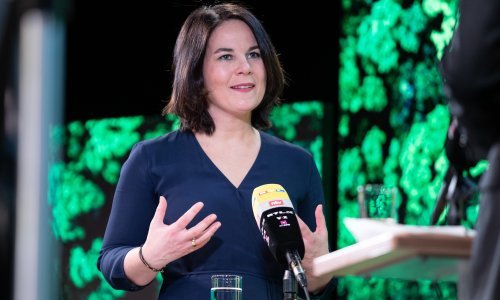 Njemački Zeleni odabrali Annalenu Baerbock za kancelarsku kandidatkinju na izborima u rujnu