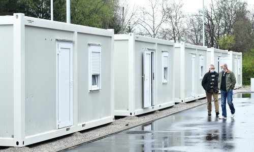 Robne zalihe od domaćih tvrtki kupile 986 kontejnera i kućica