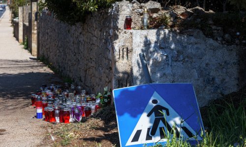 18-godišnjak koji je izazvao kobnu nesreću kod Zadra u kojoj su poginula dvojica mladića, brani se sa slobode