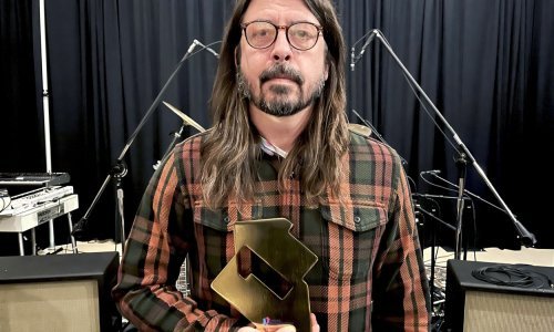 Dave Grohl snimio dokumentarac posvećen vremenima na turnejama
