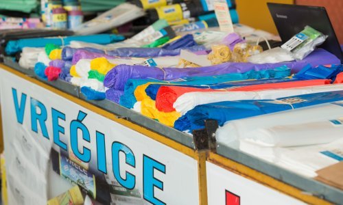 Od srpnja u povijest odlaze plastične slamke i pribor za jelo, a od sljedeće godine i plastične vrećice