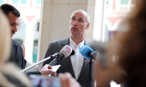 Puljka pitali ima li još kompromitirajućih snimki poput one s ustaškim pjesmama, on odgovorio: Neka slobodno traže što se događalo u davnoj prošlosti