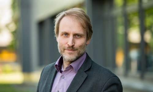 Virusni imunolog objasnio zašto omikron izaziva toliku zabrinutost i što je po njemu najbolja zaštita