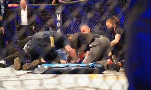 [FOTO] Povijesna noć na borilačkom spektaklu UFC-a; sve glavne borbe završile prekidom; fantastične nokaute zasjenio stravičan lom noge