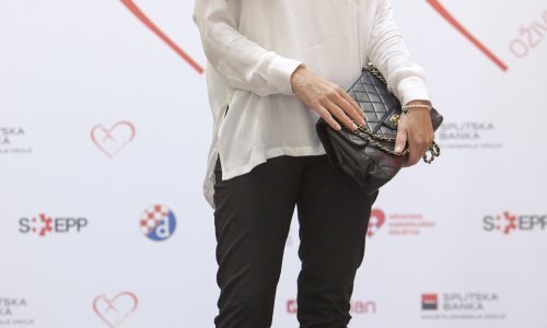 Bivša kraljica svijeta i dalje plijeni pažnju