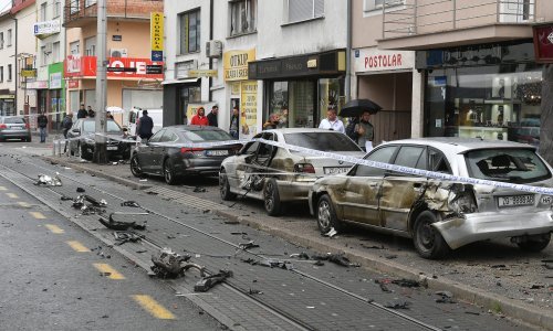 Muškarcu koji je u Dubravi izazvao nezapamćen kaos oduzet automobil. Policija otkrila što je zapravo prethodilo nesreći u kojoj je slupano ukupno osam vozila