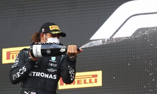 Za jednog od najmoćnijih ljudi u Formuli 1 nema dileme u kojem bolidu će Lewis Hamilton okončati uspješnu karijeru