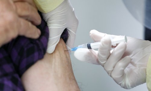 Cijepljenje značajno smanjuje rizik od hospitalizacije starijih