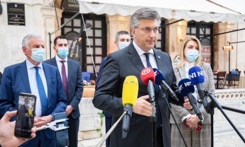 Plenković: Covid putovnica omogućit će korištenje pogodnosti koje su bile uobičajene