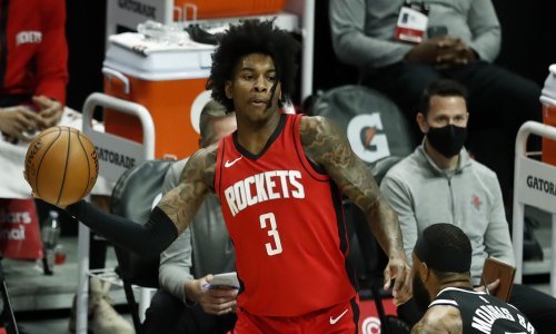 Partijanje u striptiz klubu skupo koštalo zvijezdu NBA lige, a njegov kolega iz kluba koji je upao i u tučnjavu još čeka svoju kaznu