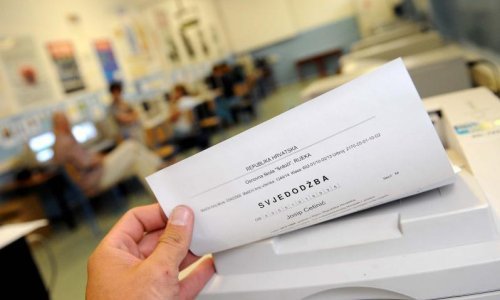 Tiskanje 'krivih' svjedodžbi najstrože će se kazniti