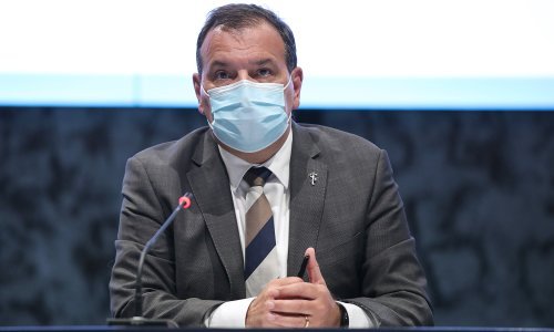 Beroš o zahtjevu za opoziv: Uzburkana su vremena. Ne bih bio dobar kapetan kad bih razmišljao o odlasku