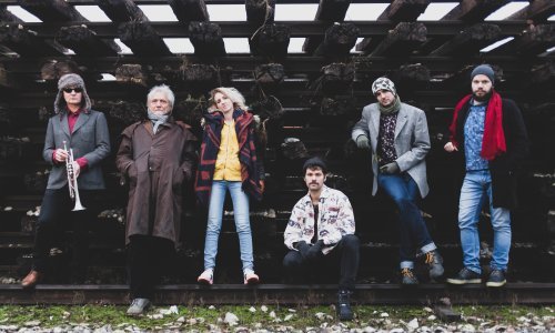 Rundek & Ekipa imaju novi spot 'Voljeti stvarno'