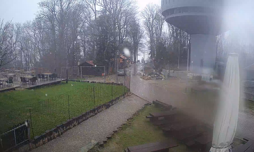 Pahulje zalepršale na Sljemenu; temperatura 1,5 stupnjeva