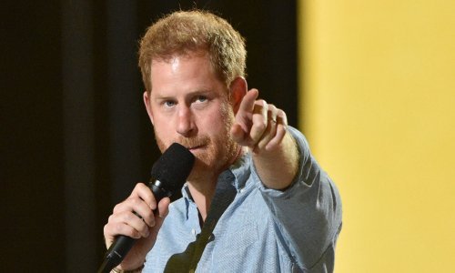 Palača uzvraća nakon novog istupa, ali i optužbi princa Harryja: 'Čini se da svi krivi osim njih'