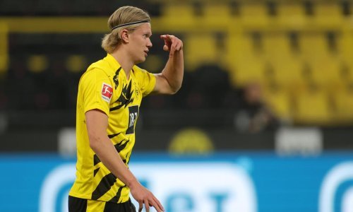 Ako je ovo točno najtraženiji nogometaš na svijetu donio je odluku ostaje li u Borussiji Dortmund; sportski direktor otkrio što mu je Haaland šapnuo