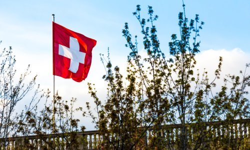 Švicarska diplomatkinja u Iranu poginula u padu sa zgrade, iranske vlasti istražuju slučaj