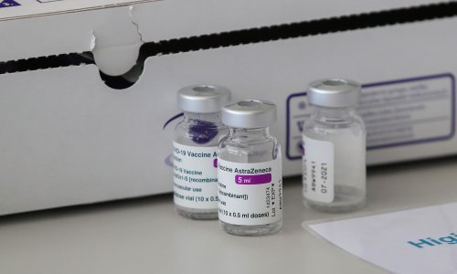 Velika Britanija razmatra koje će cjepivo biti treća doza za starije i ranjive skupine