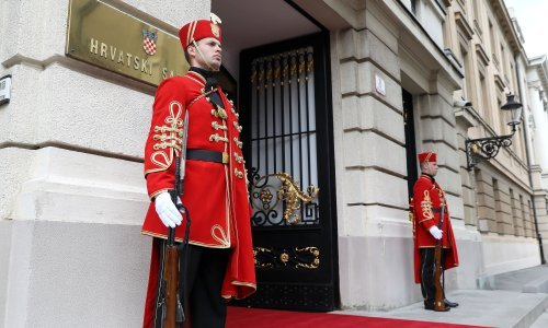 Sabor: Odabrani najbolji eseji i govori o 30 godina hrvatske neovisnosti, ovo su dobitnici