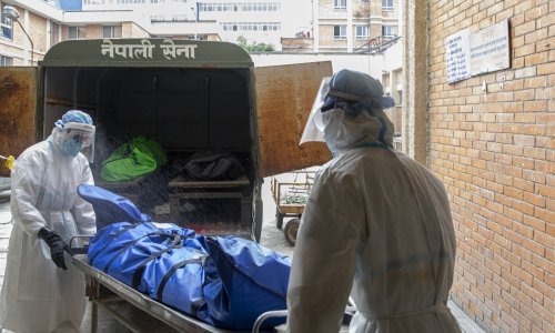 Žarište covida-19 širi se iz Indije u Nepal koji trenutno bilježi 57 puta više slučajeva nego prije mjesec dana