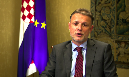 Jandroković: 'Na Milanovića ne gledam kao na predsjednika nego kao na nekog klauna. Kada se klaun počne pristojno ponašati onda možemo razgovarati o tome da negdje zajedno položimo vijence'