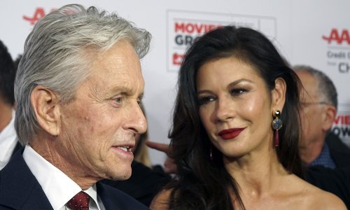 Catherine Zeta-Jones priznala bez zadrške kako je upravo zahvaljujući suprugu bila pošteđena mnogih stvari: 'Svi su znali da sam s Michaelom Douglasom'