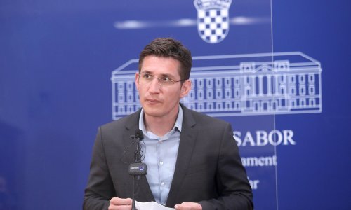 Troskot o aferi Vjetroelektrane i Mariću: HBOR je banka u vlasništvu građana i najmističnija institucija u državi. Grčevito se bori kako bi sačuvala omertu