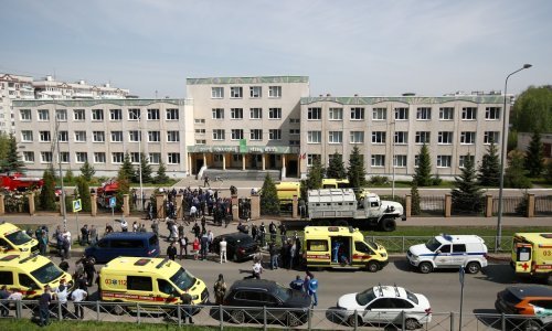 Pucnjava u Kazanju: Putin naredio izmjenu pravila o nošenju oružja u Rusiji