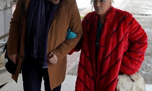 Iz bolnice se javila i ikona novog vala: Obožavatelji zabrinuti zbog zdravstvenog stanja Slađane Milošević