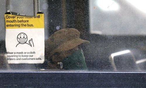 Amerika se vraća u normalu: Potpuno cijepljene osobe ne moraju nositi masku na otvorenom i u većini zatvorenih prostora