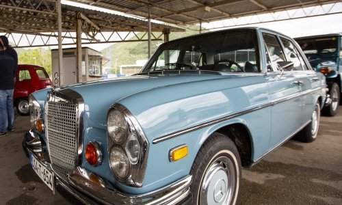 [FOTO] Oldtimeri Balkana sjatili se u Mostar; ovi legendarni automobili prkose godinama