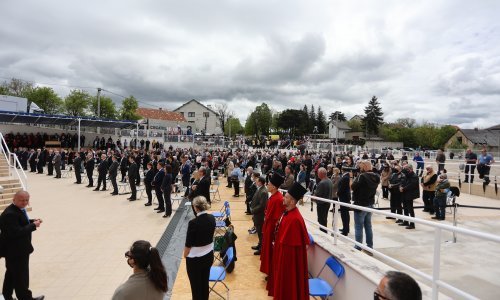 U Udbini odana počast bleiburškim žrtvama, nadbiskupu Puljiću pozlilo tijekom mise