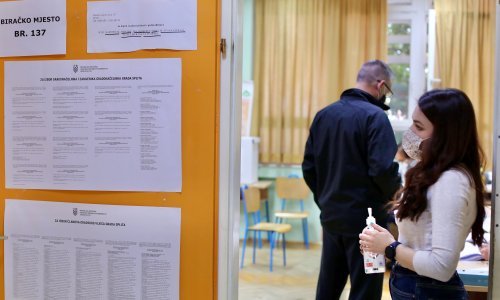 Gong: Izborno jutro prošlo mirno, ali uz mnoštvo pritužbi građana