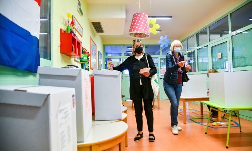 [FOTO] Split, Zagreb, Dubrovnik, Rijeka... Pogledajte kako građani biraju novu lokalnu vlast u Hrvatskoj