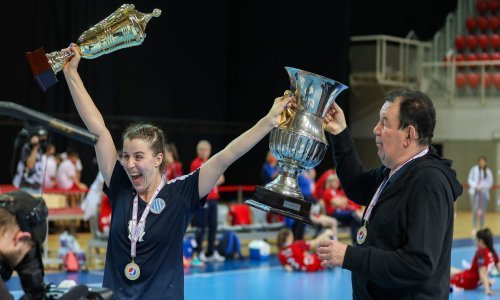 Iako je imao puno razloga za slavlje, trener Lokosica i izbornik rukometne reprezentacije Nenad Šoštarić nakon finala je zaplakao: Prije tri dana....