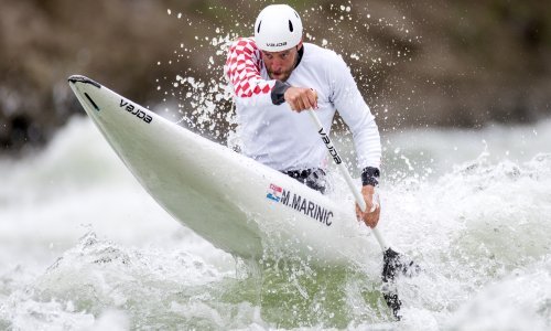 [VIDEO/FOTO] Pogledajte senzacionalne kadrove koji će vam oduzeti dah; hrvatski olimpijac trenira na divljim vodama rijeke Save