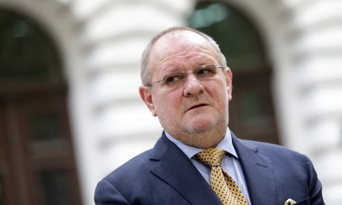 Preminuo odvjetnik Krešimir Krsnik