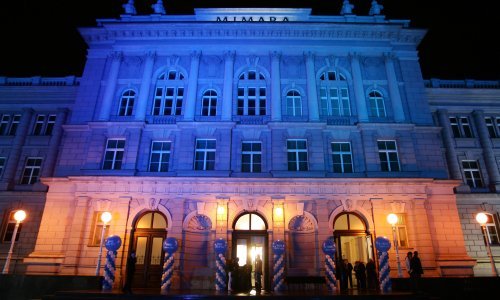 Virtualna izložba 'Turkmenski sagovi u Muzeju Mimara'