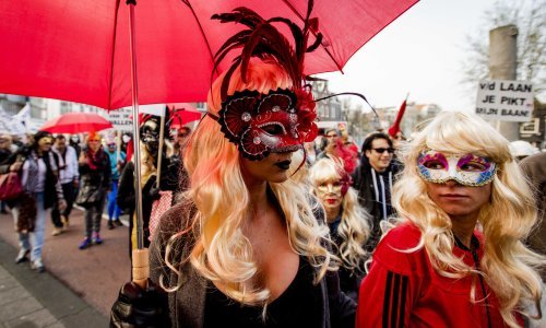 Seksualni radnici vraćaju se na posao u Nizozemskoj